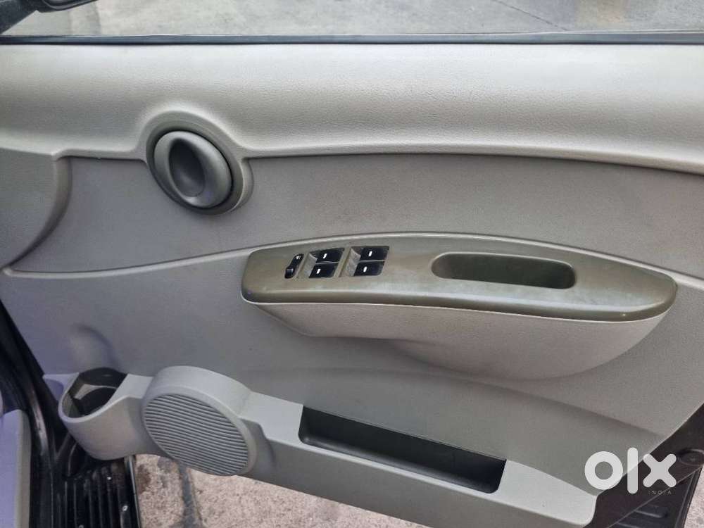 Mahindra Quanto C4, 2012, Diesel