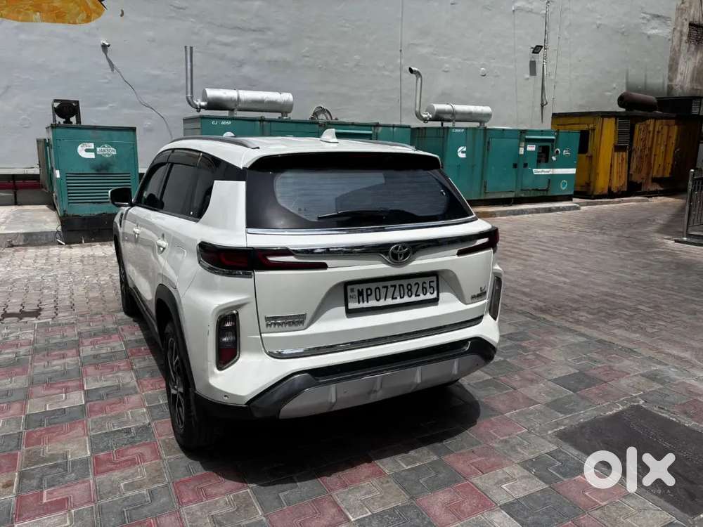 Toyota Urban Cruiser Hyryder 2023