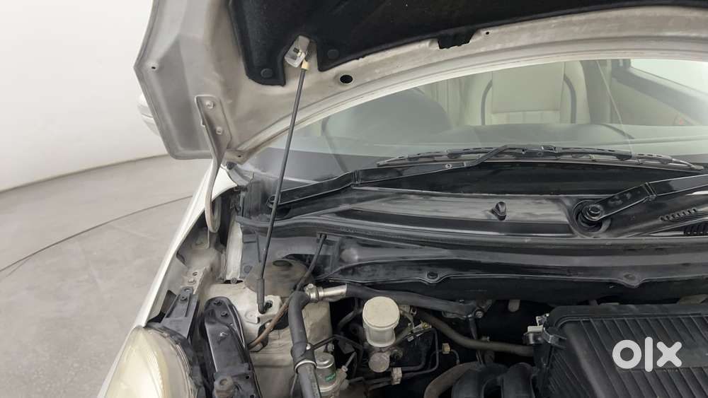 Maruti Suzuki Swift Dzire 1.3 Vxi, 2013, Petrol