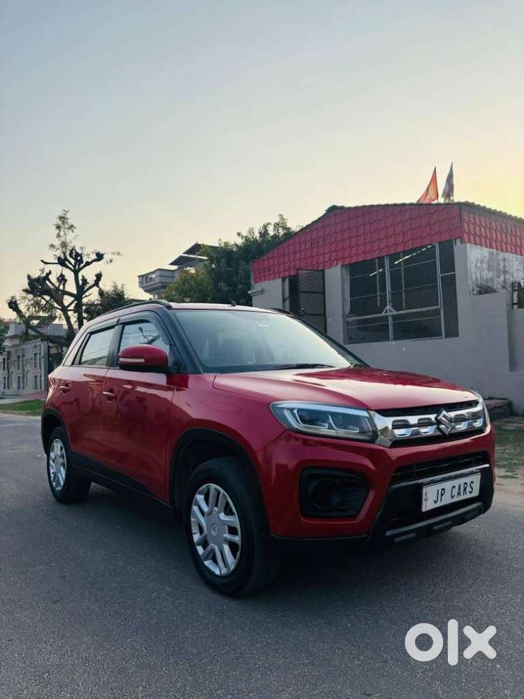 Maruti Suzuki Brezza 1.5 Vxi Smart Hybrid, 2023, Petrol