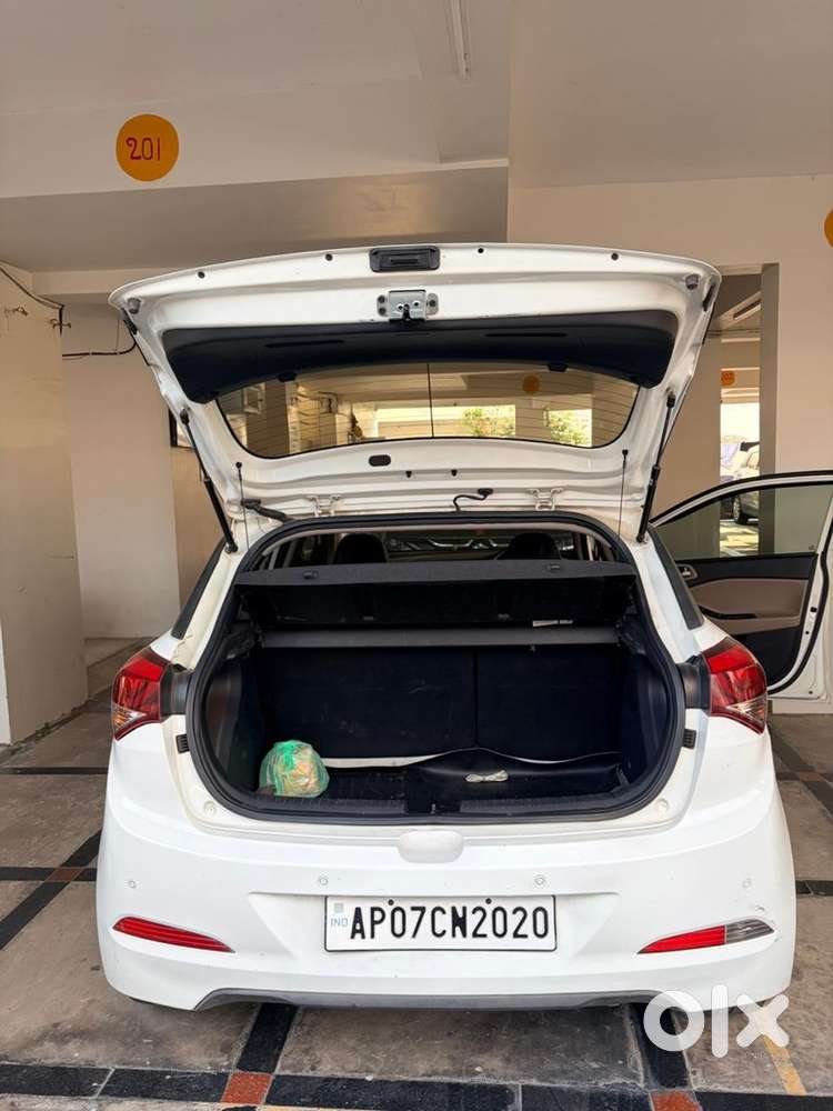 Hyundai I20 Petrol 2015