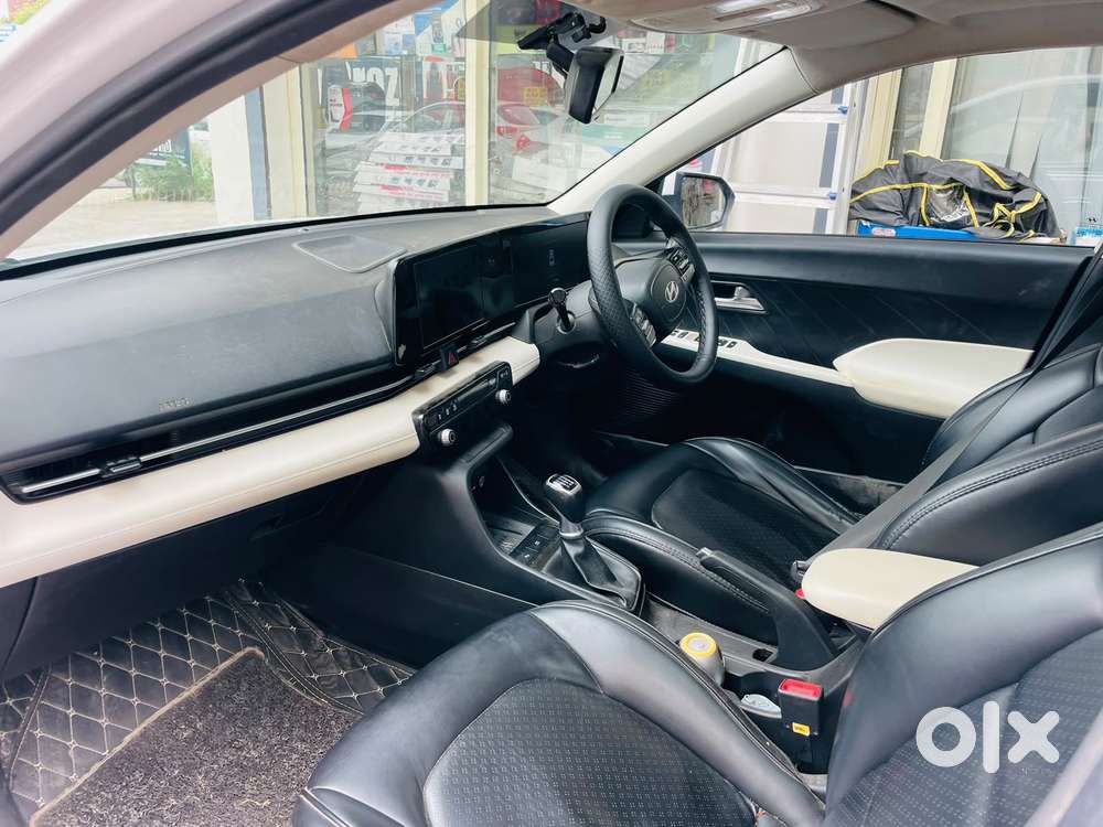 Hyundai Verna Sx 1.5 Petrol Ivt, 2023, Petrol