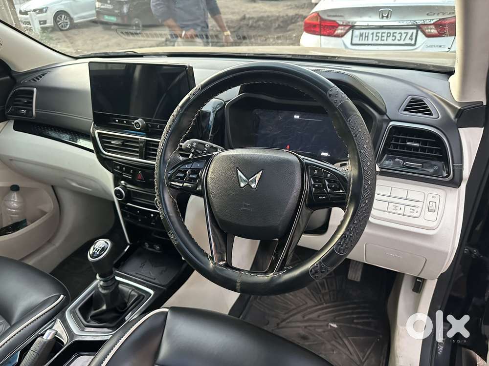 Mahindra Xuv 3xo Ax7 Diesel Mt, 2024, Diesel