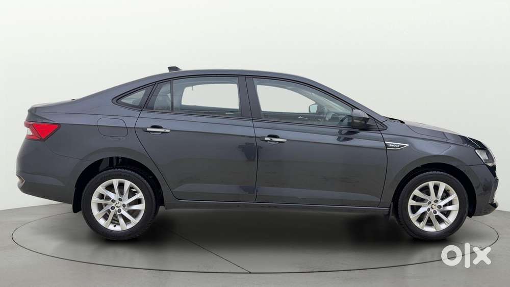 Skoda Slavia 1.0 Ambition Tsi At, 2023, Petrol