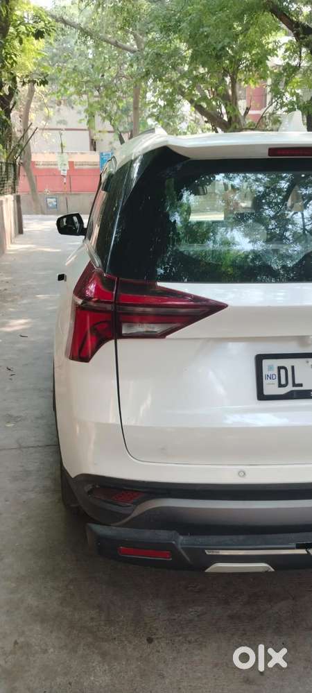 Mahindra Xuv700 Ax7l 6 Str At, 2024, Petrol
