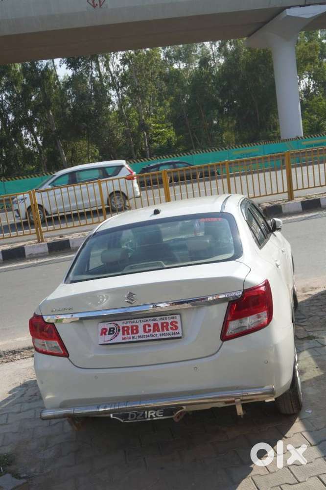 Maruti Suzuki Dzire 1.2 Vxi, 2022, Petrol