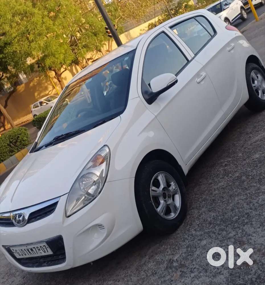 Hyundai I20 2011 Diesel 72000 Km Driven