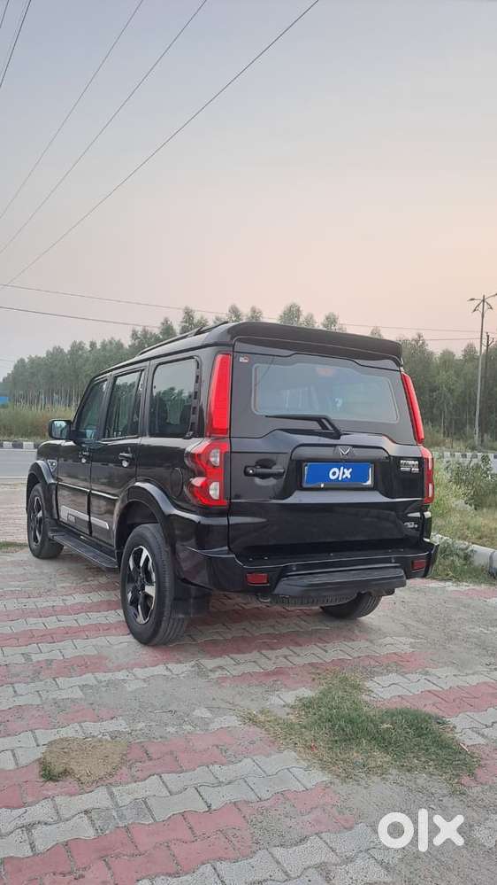 Mahindra Scorpio Classic 2.2 S 11 Mt 7 Cc, 2023, Diesel