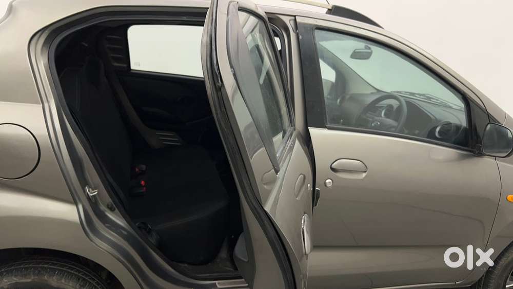 Datsun Redigo T Option, 2017, Petrol
