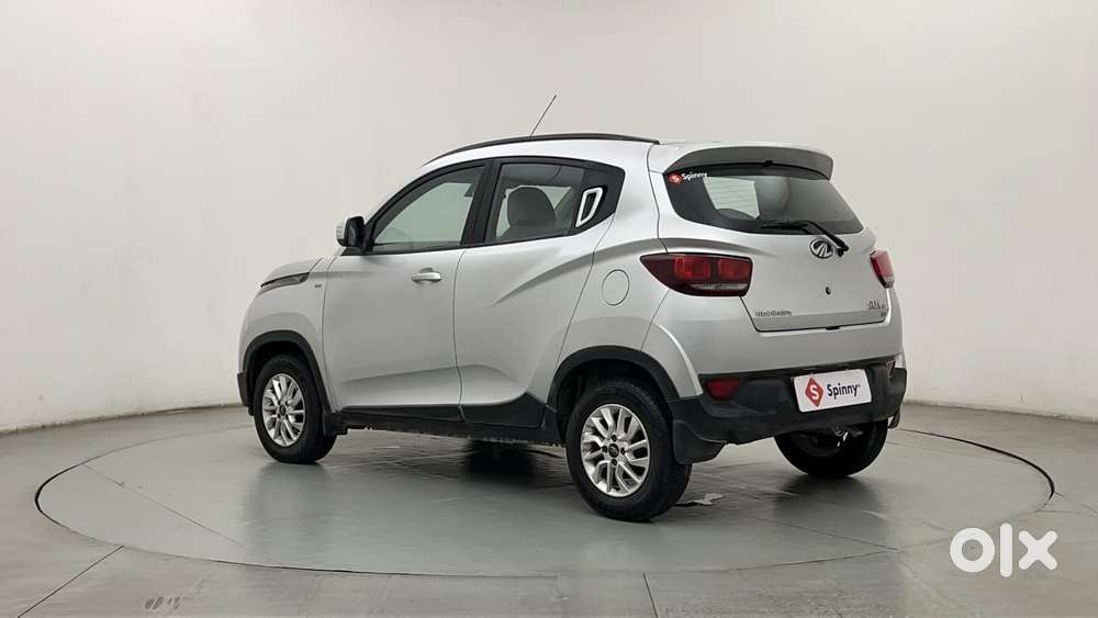 Mahindra Kuv 100