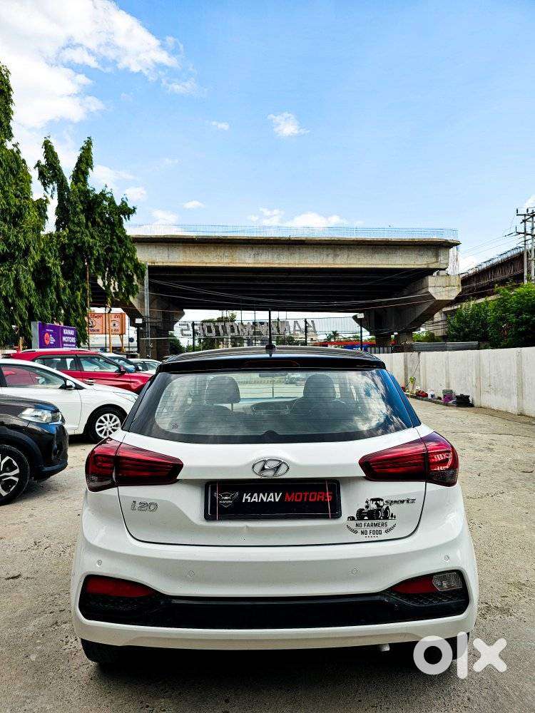 Hyundai I20 Sportz Plus, 2020, Petrol