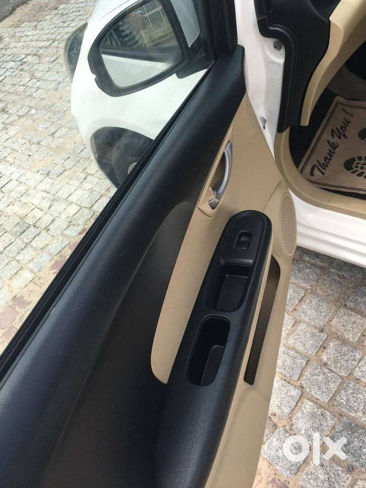 Honda Brio Vx At, 2015, Petrol