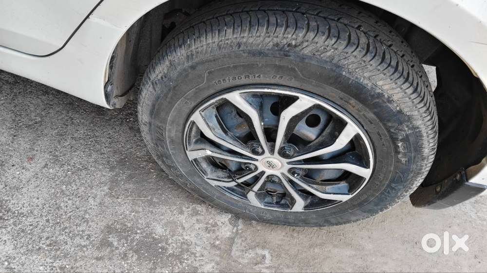 Maruti Suzuki Swift Dzire 2014