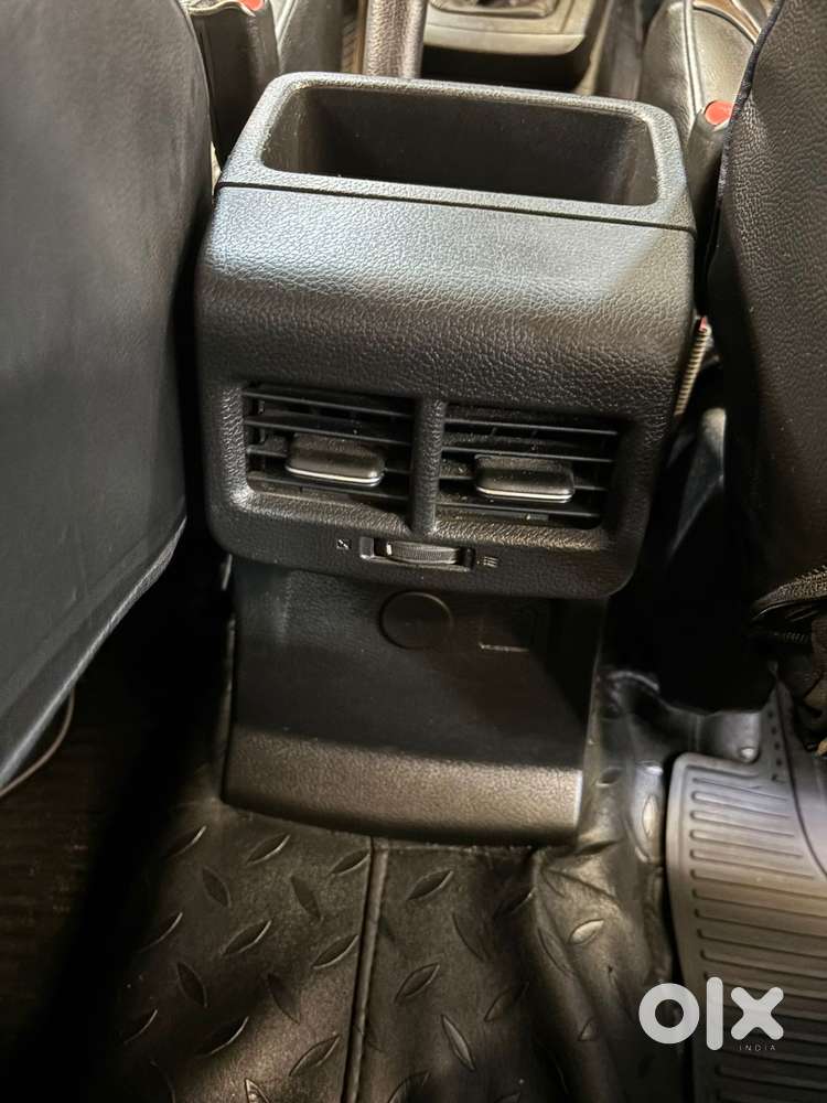 Maruti Suzuki Brezza 1.5 Vxi Smart Hybrid, 2023, Petrol