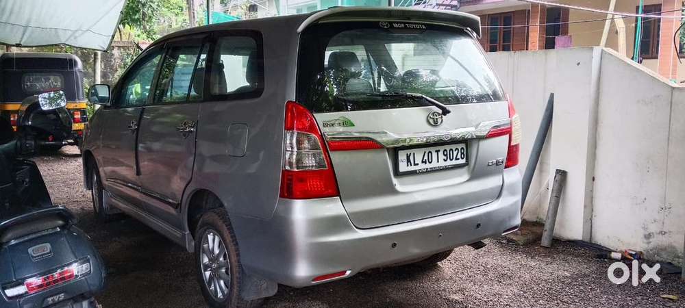 Toyota Innova Diesel 2013 3rd