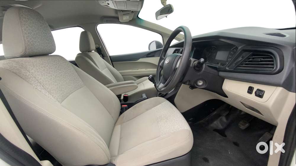 Mahindra Marazzo M2 8str, 2019, Diesel