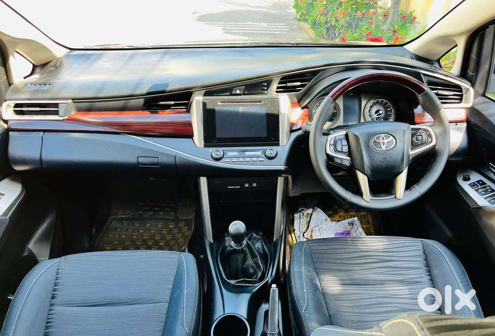 Toyota Innova Crysta 2.4 V, 2017, Diesel