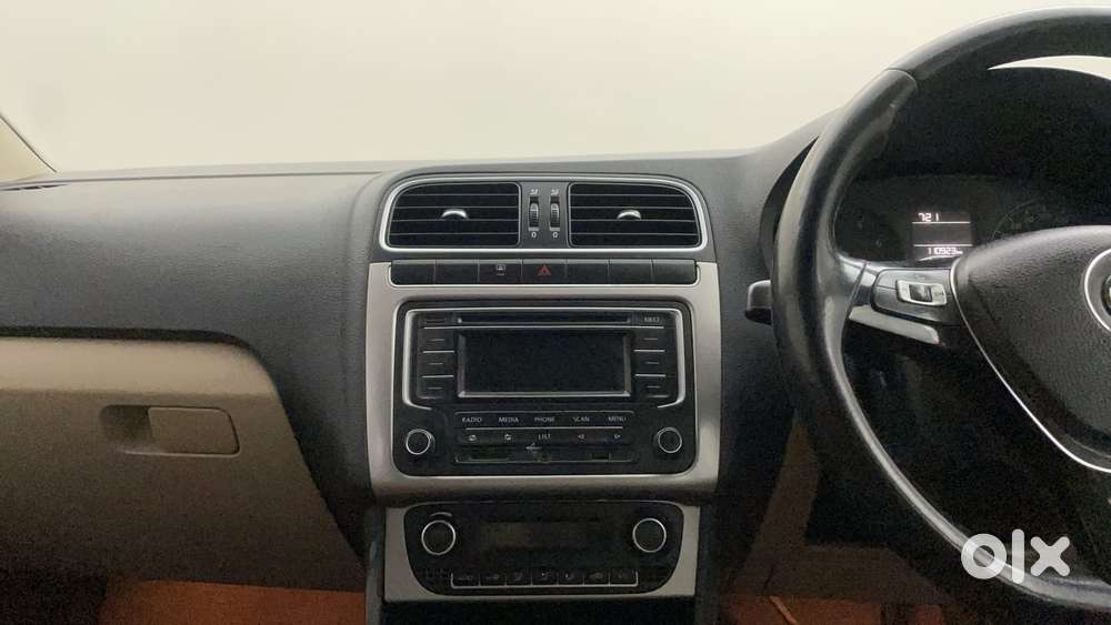 Volkswagen Polo 2009-2013 Petrol Highline 1.2l, 2015, Petrol