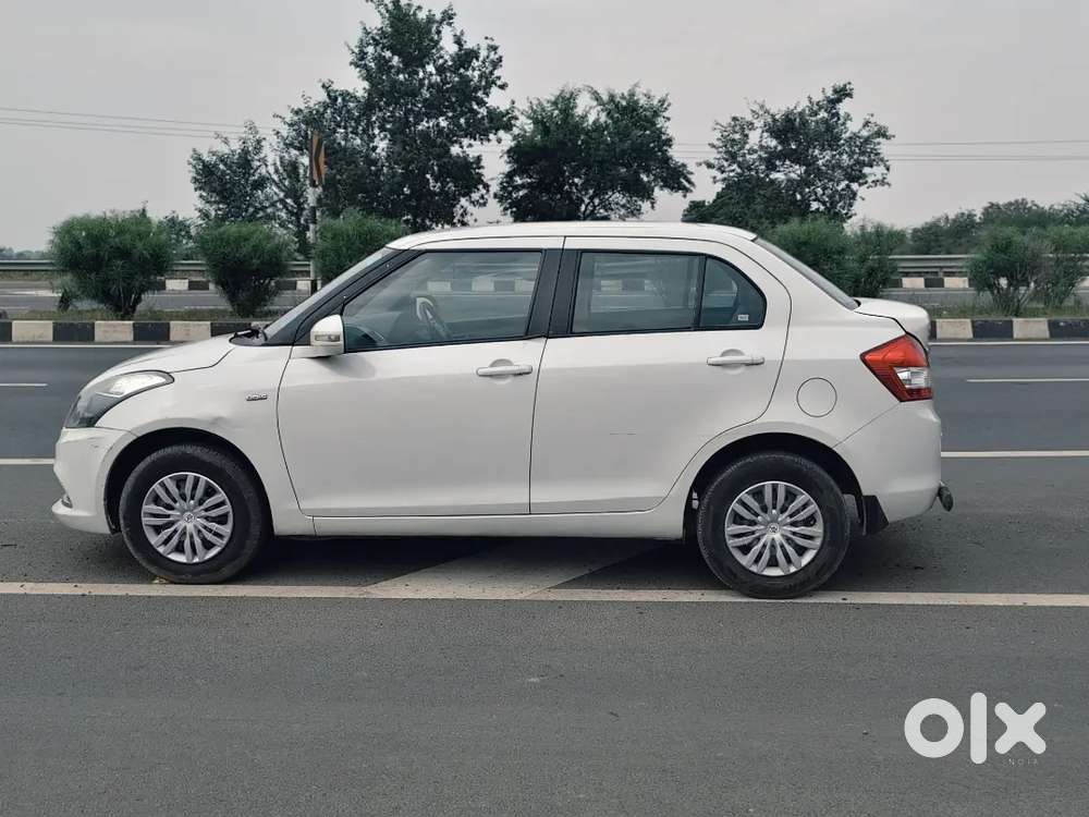 Maruti Suzuki Dzire 2015 White, Mint Condition
