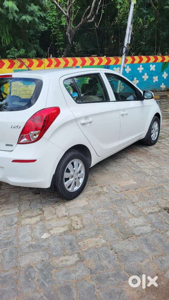 Hyundai I20 Sportz 1.2 Vtvt, 2014, Petrol