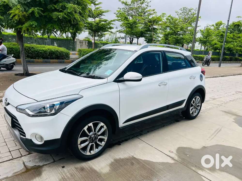 Hyundai I20 Active 2015 Petrol Well Maintained