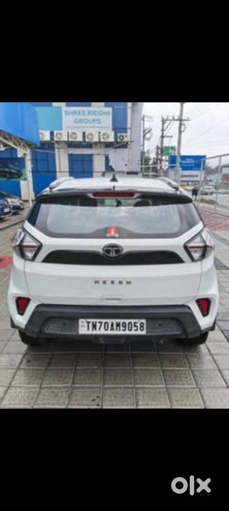 Tata Nexon 1.2 Revotron Xm (s), 2023, Petrol