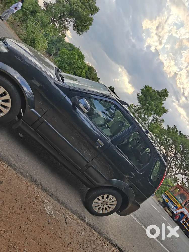 Premier Rio Lx 2012 Car