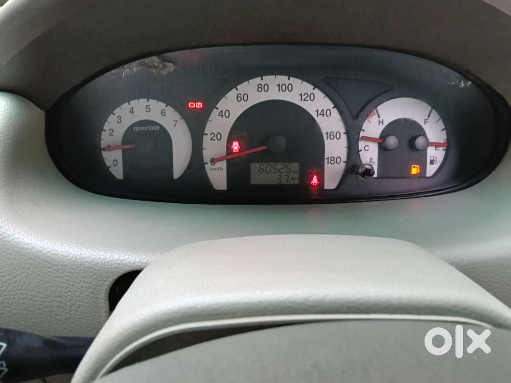 Mahindra Quanto C8, 2013, Diesel