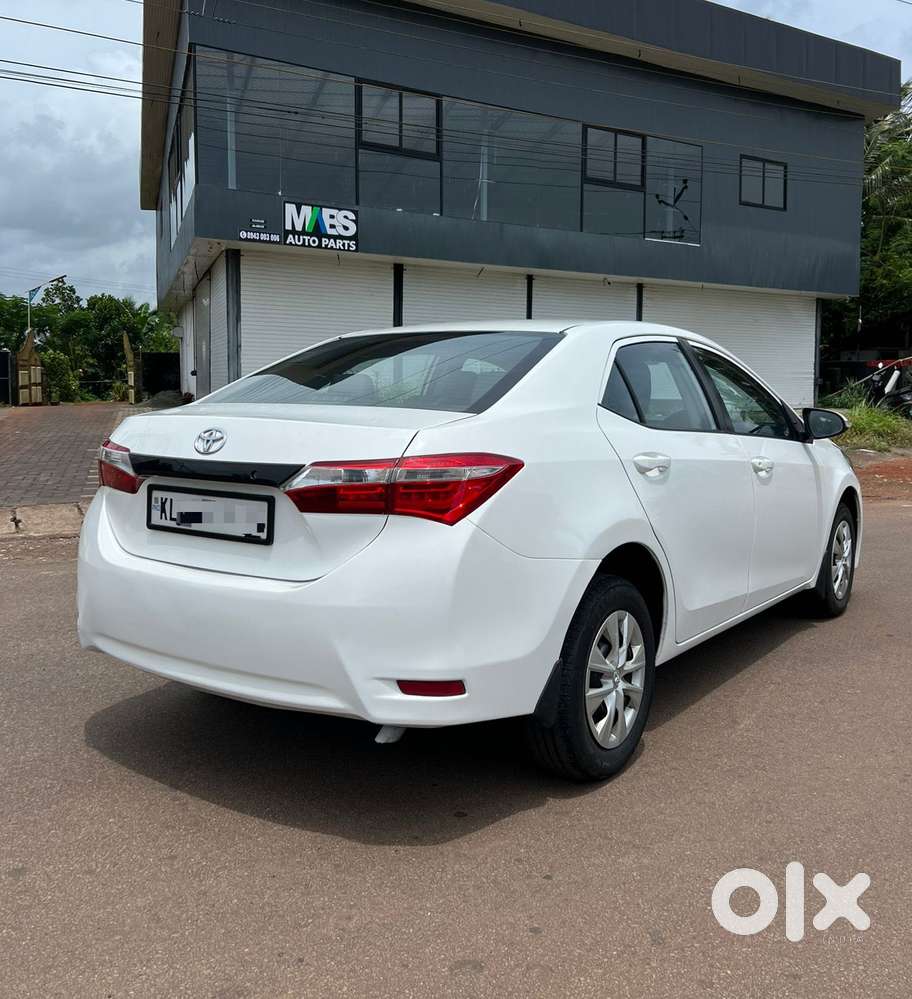 Toyota Corolla Altis 1.8 J, 2016, Diesel