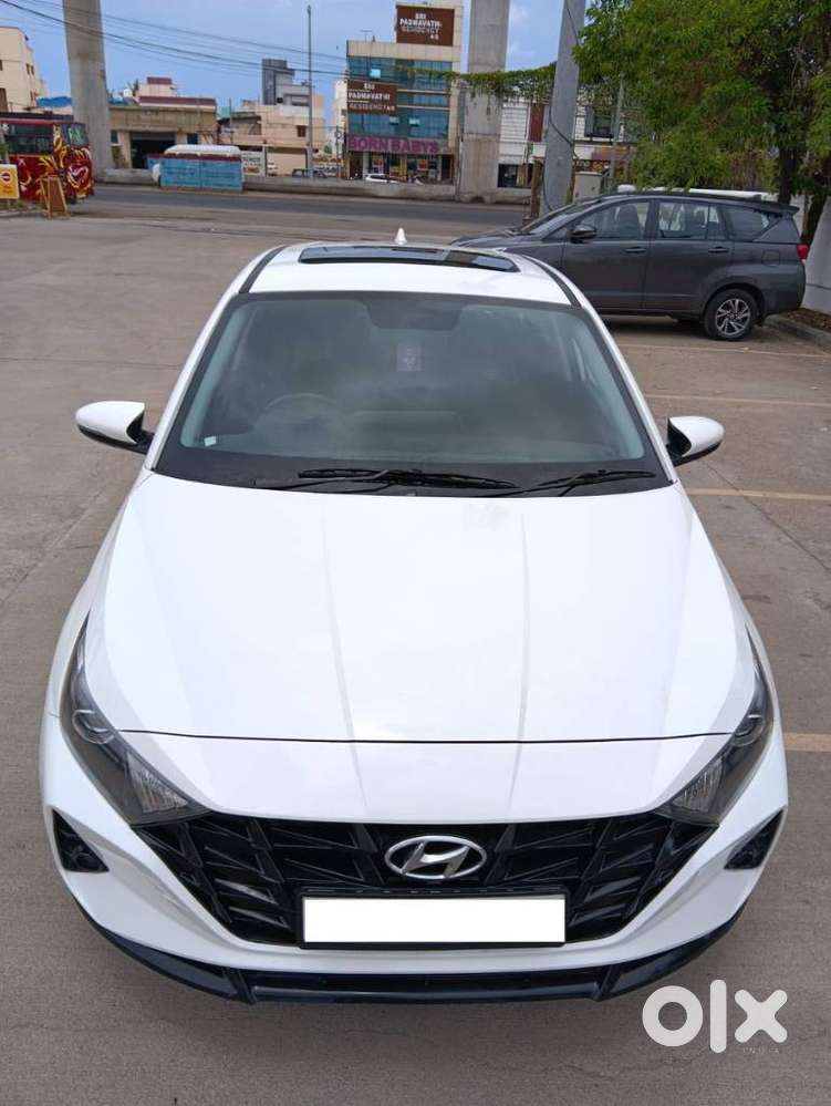 Hyundai I20 Asta (o) 1.2 Mt, 2022, Petrol
