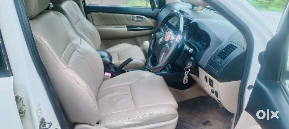 Toyota Fortuner 3.0 4x2 Mt, 2014, Diesel