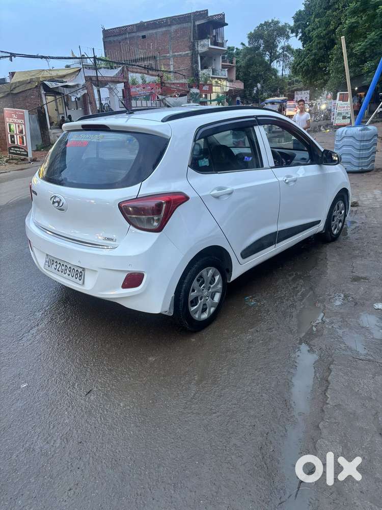 Hyundai Grand I10 Sportz, 2015, Diesel