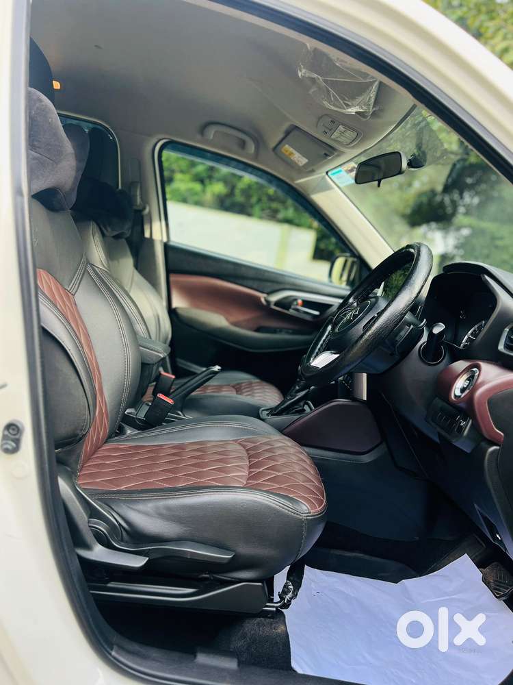 Maruti Suzuki Grand Vitara 1.5 Delta Smart Hybrid At, 2023, Petrol