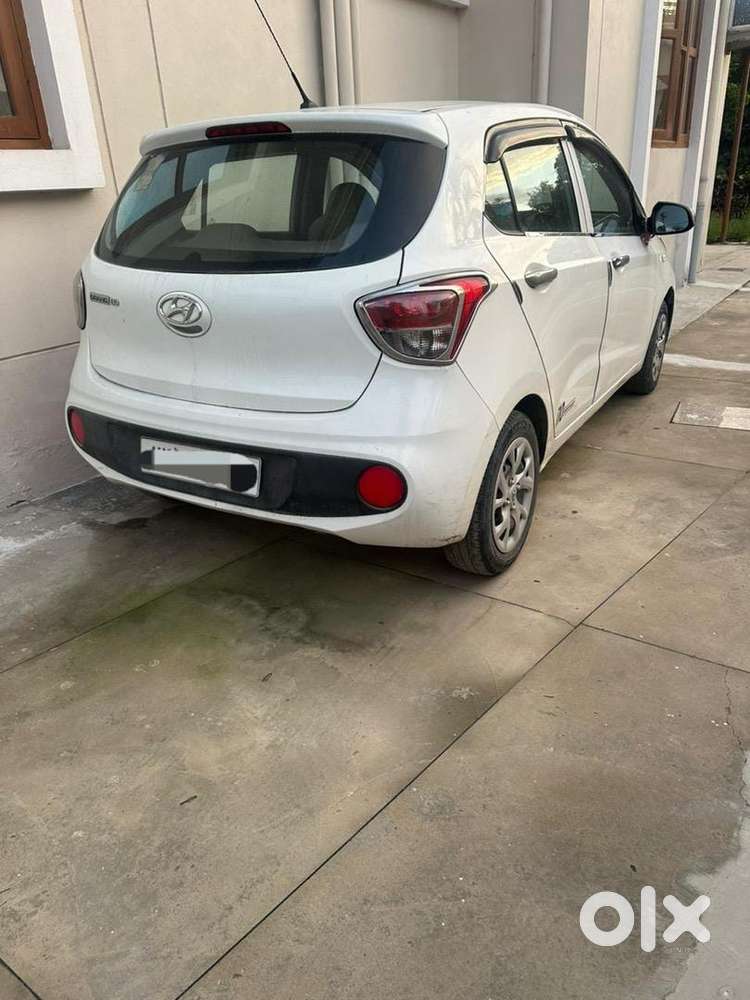 Hyundai Grand I10 2018 Petrol Well Maintained