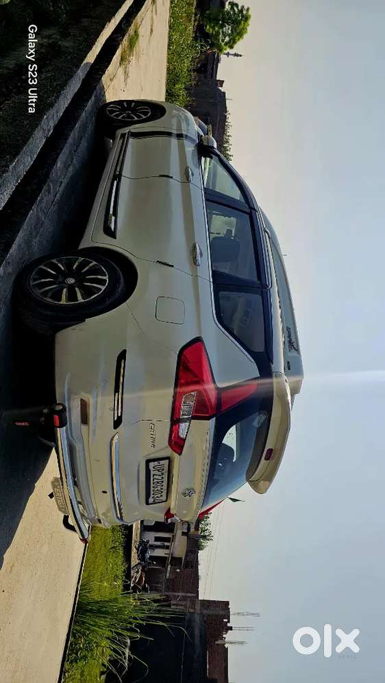 Maruti Suzuki Ertiga Vxi 2025