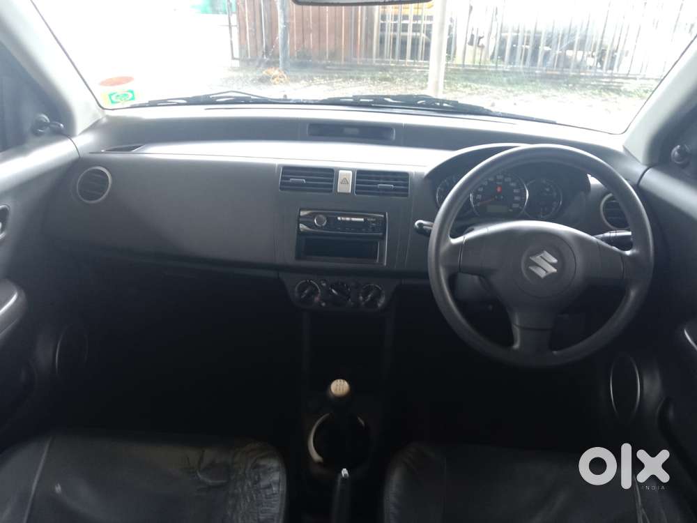 Maruti Suzuki Swift Vxi Optional, 2010, Petrol