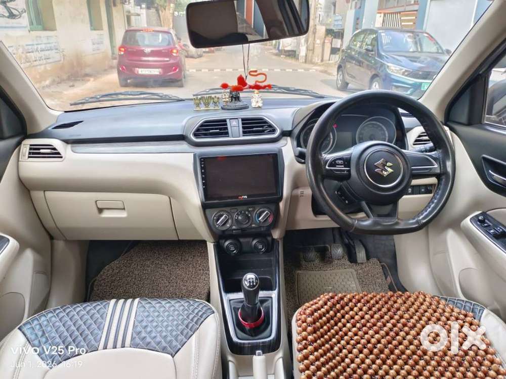 Maruti Suzuki Dzire 1.2 Vxi, 2022, Petrol