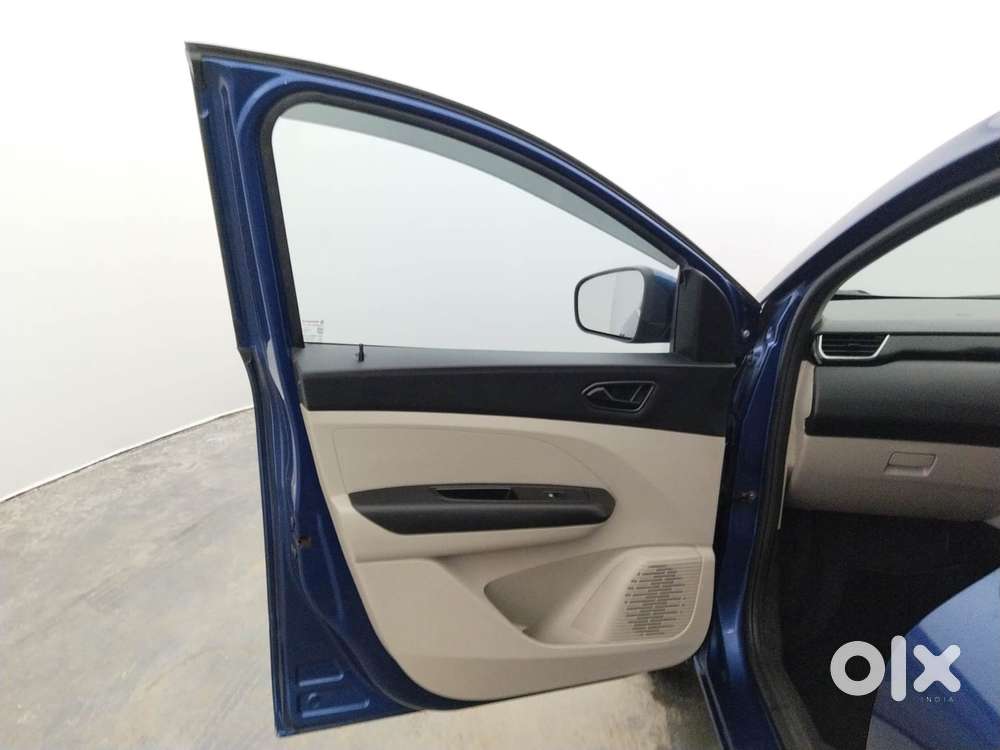 Renault Triber Rxt, 2020, Petrol