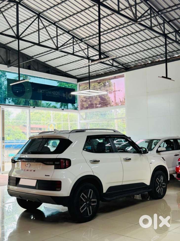 Hyundai Venue 1.0 S (o) Turbo Imt, 2022, Petrol