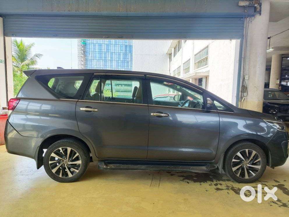 Toyota Innova Crysta 2.4 Z 7 Str, 2022, Diesel