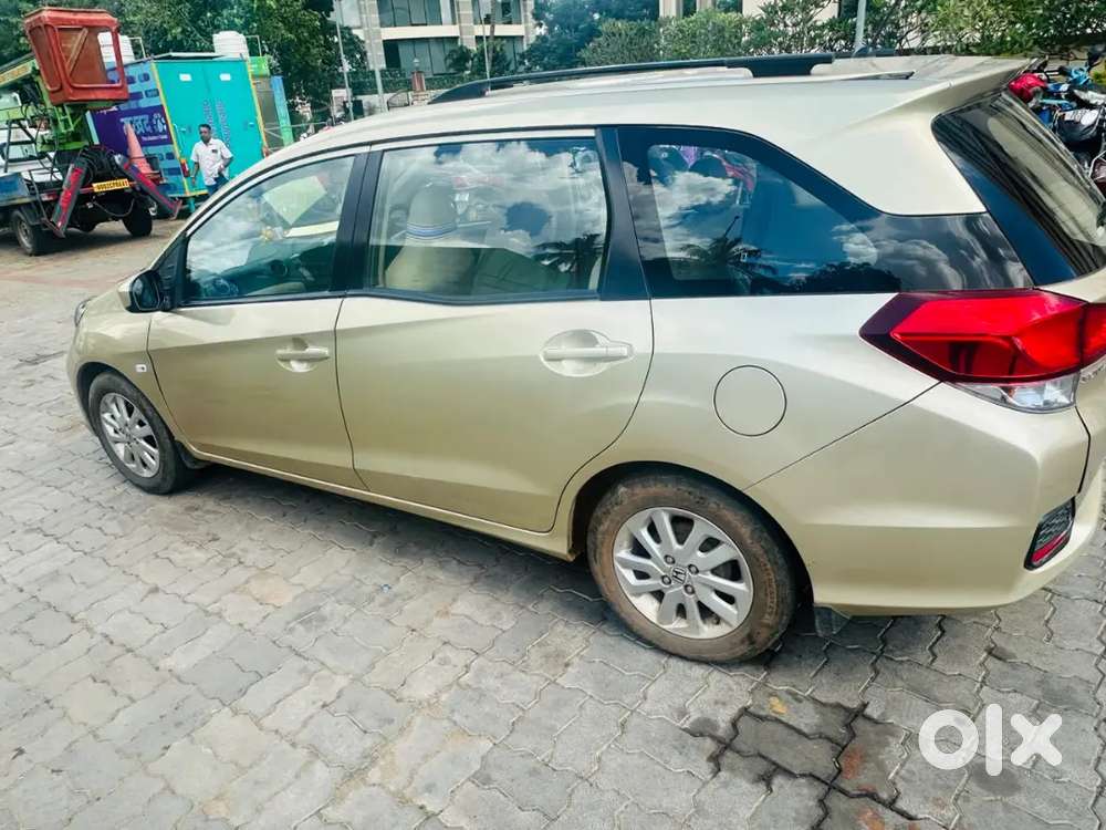 Honda Mobilio 1.5 V Mt I-vtec Petrol