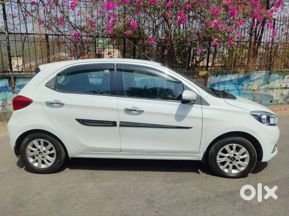 Tata Tiago 1.2 Revotron Xz Wo Alloy, 2016, Cng & Hybrids
