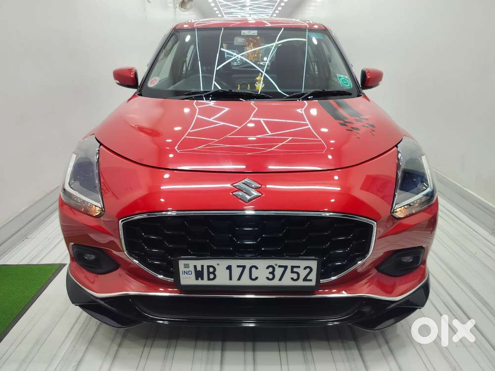 Maruti Suzuki Swift Vxi + Manual, 2025, Petrol