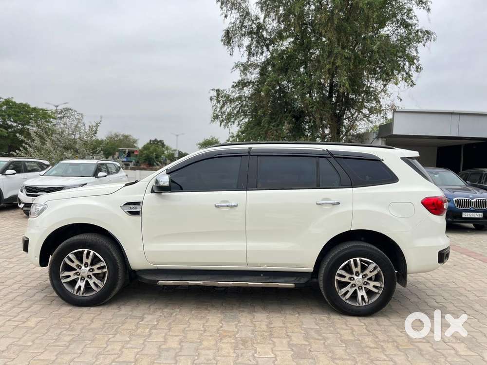 Ford Endeavour 3.2 Titanium At 4x4, 2017, Diesel