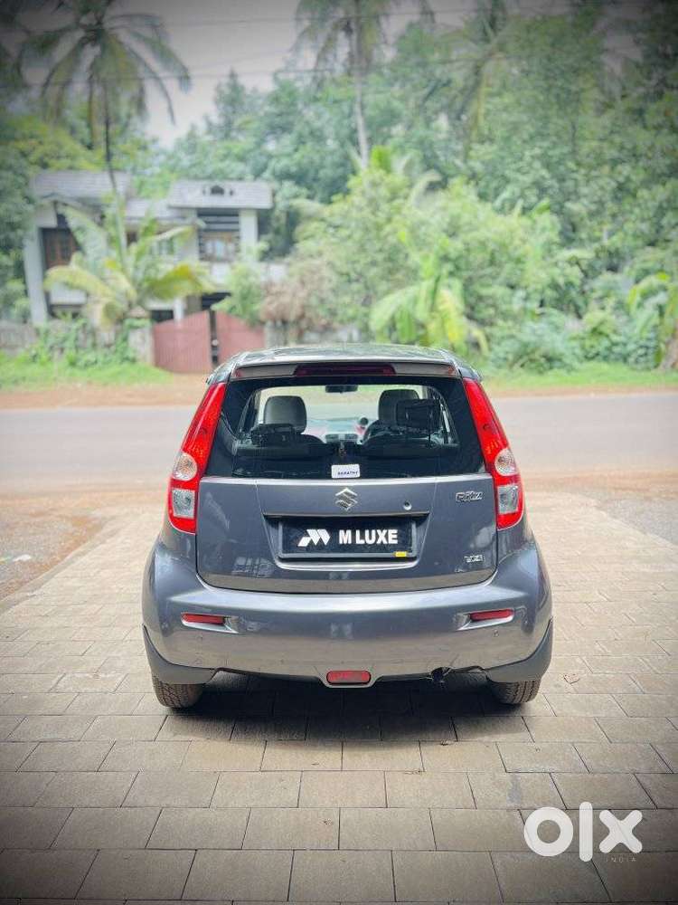 Maruti Suzuki Ritz Vxi, 2013, Petrol