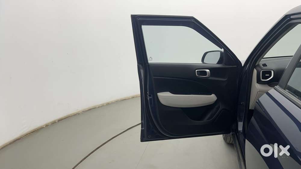 Hyundai Venue [2022-ongoing] 1.2 S, 2022, Petrol