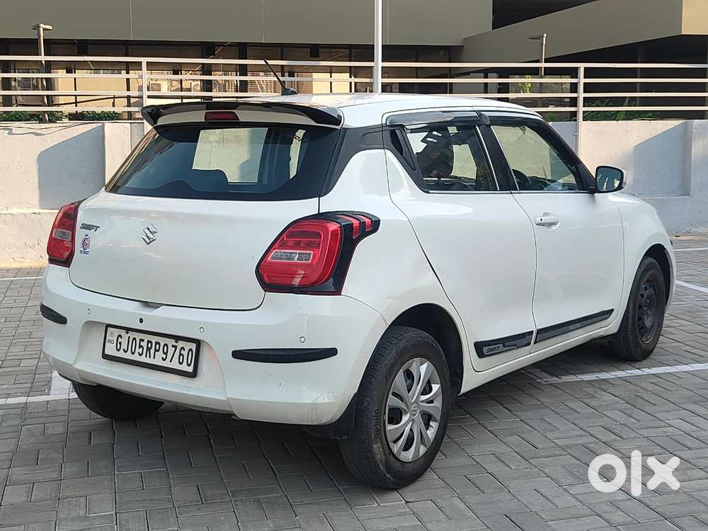 Maruti Suzuki Swift Vxi + Manual, 2022, Petrol