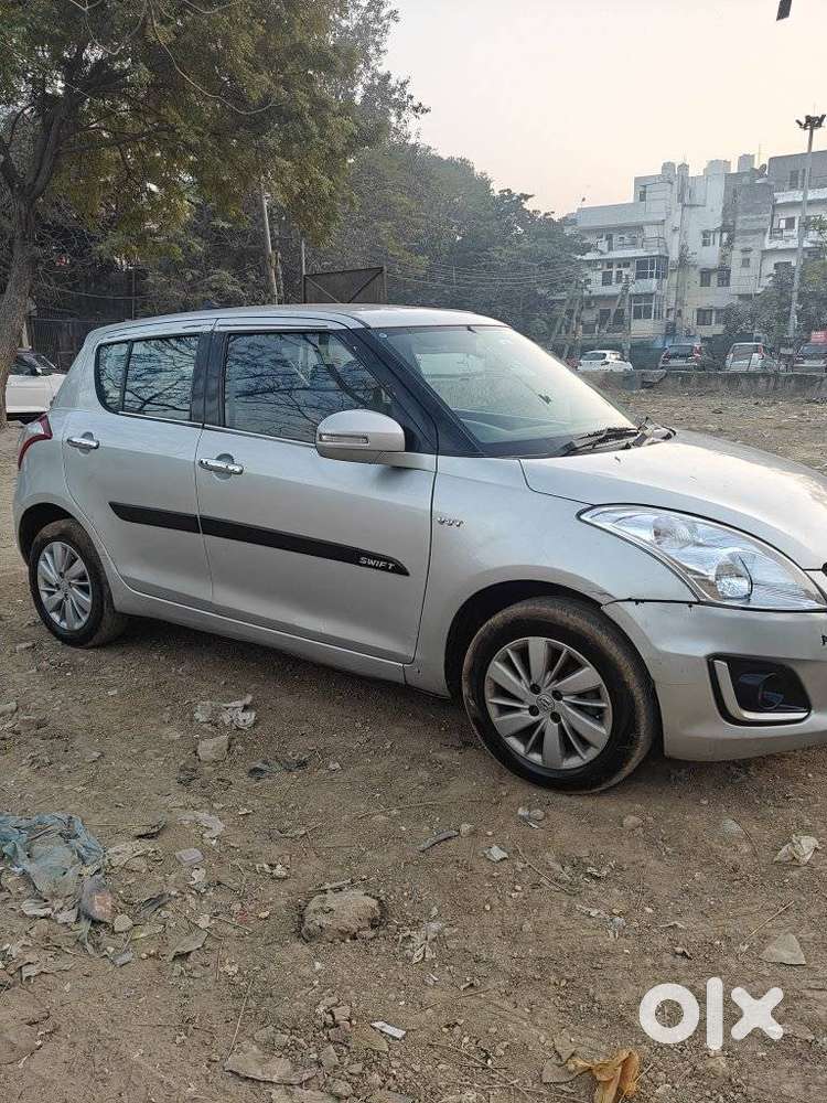 Maruti Suzuki Swift Zxi, 2016, Cng & Hybrids