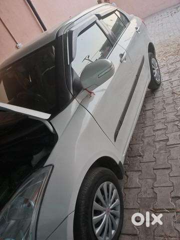 Maruti Suzuki Swift Dzire 2013 Diesel 120000 Km Driven