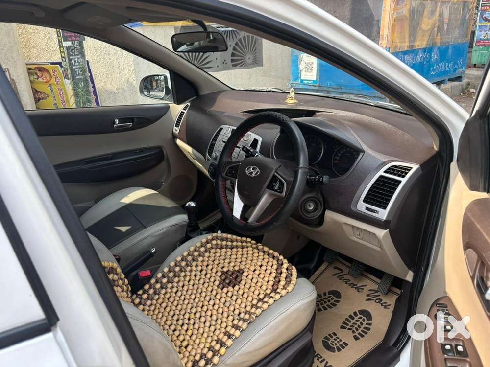 Hyundai I20 2010 Petrol Well Maintained